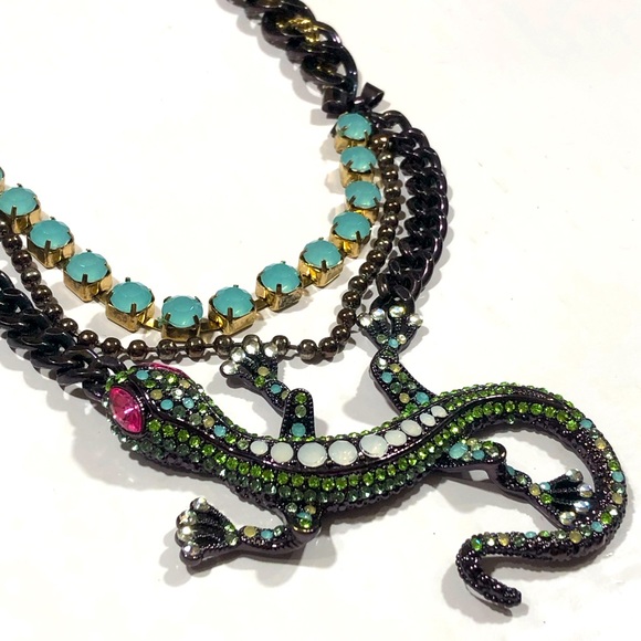 NWT salamander 🦎 statement necklace - Picture 3 of 5